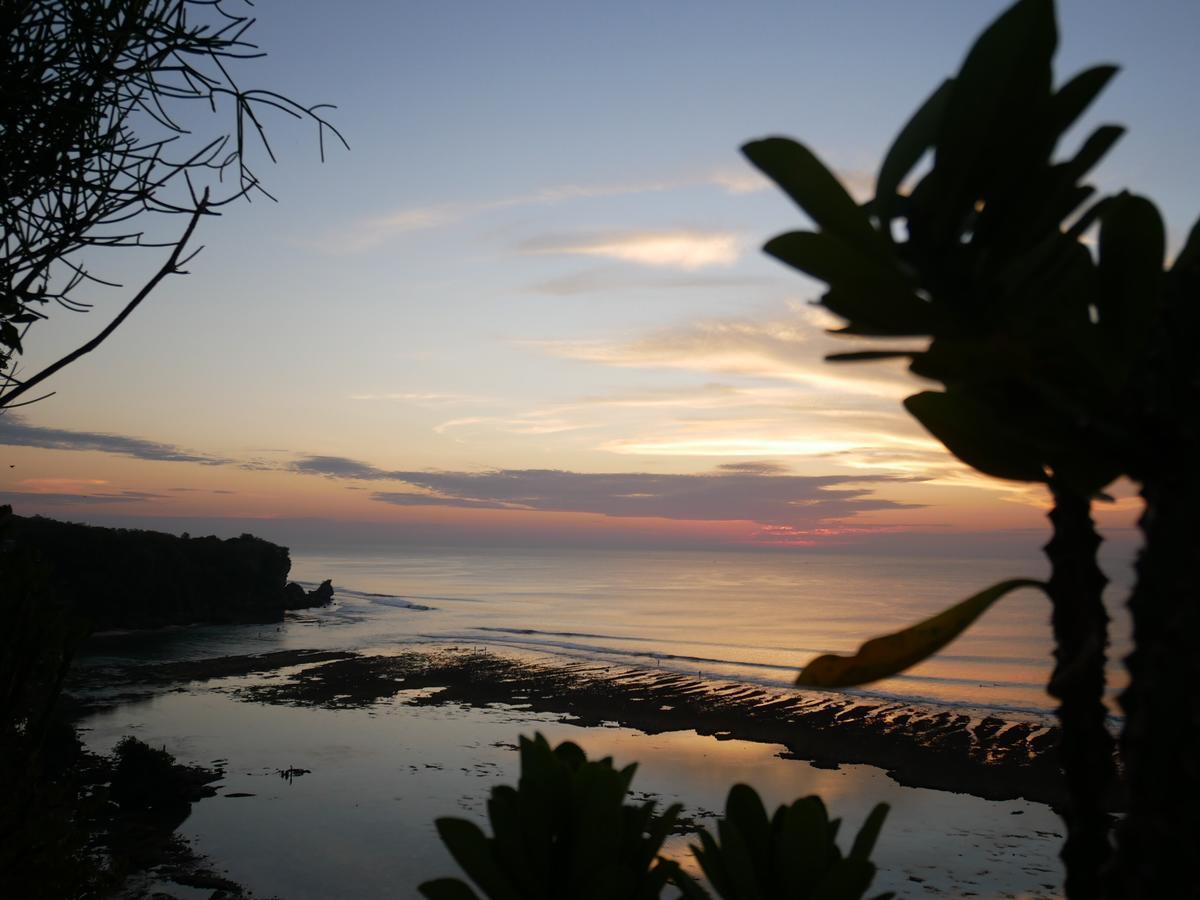 Padang-Padang Inn Uluwatu Eksteriør billede